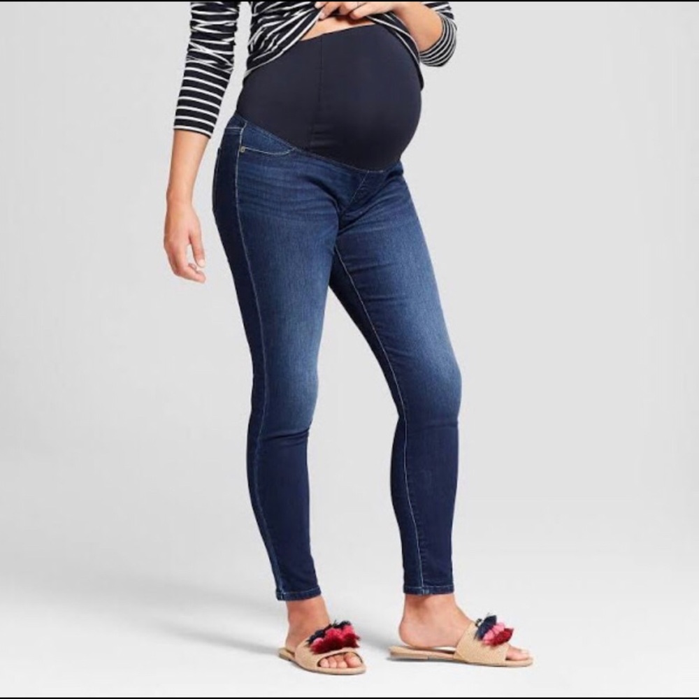 Ingrid & Isabel Maternity Jeans!!!!
